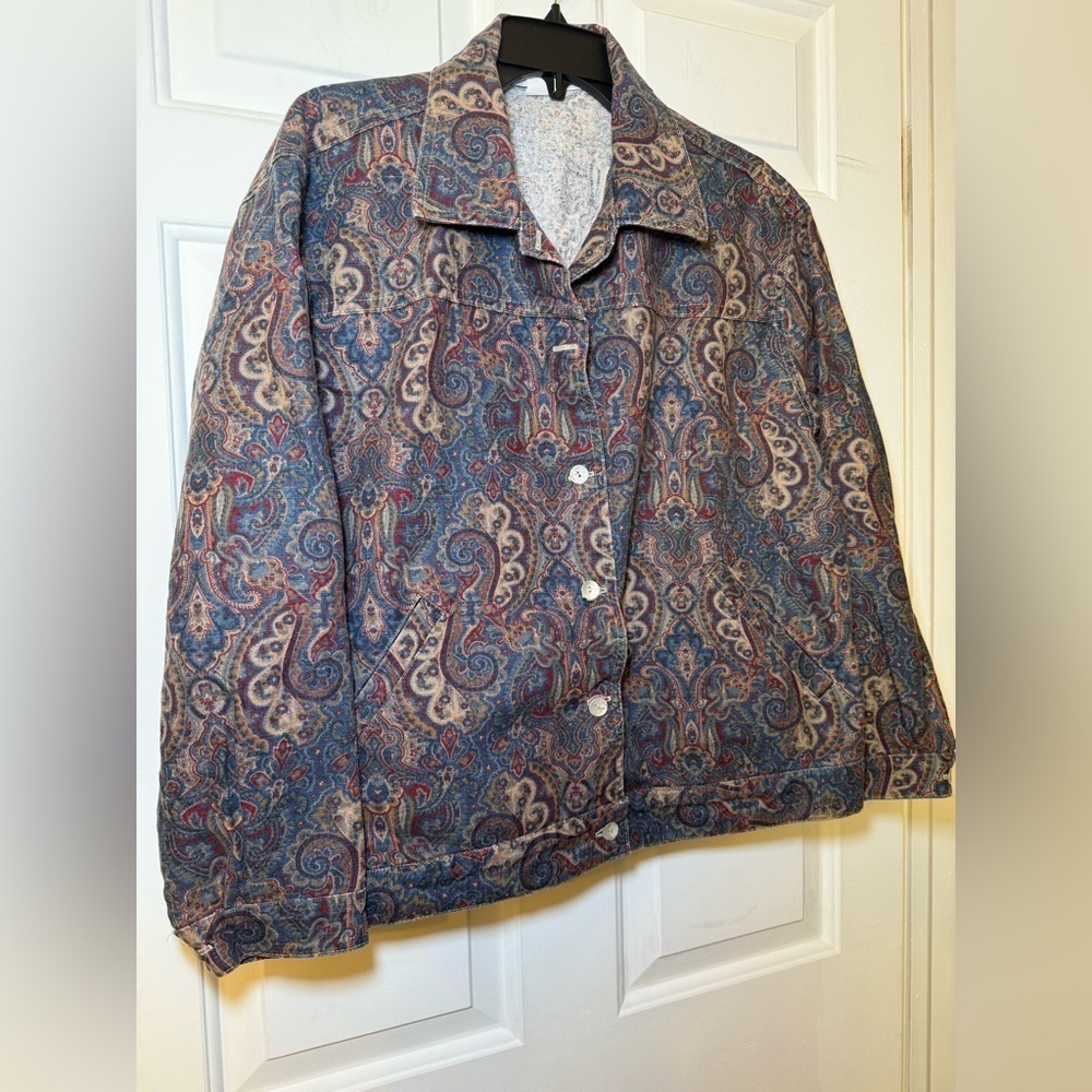 Norm Thompson Vintage Paisley Print Denim Jacket Size XL Red Blue Tan USA Boho